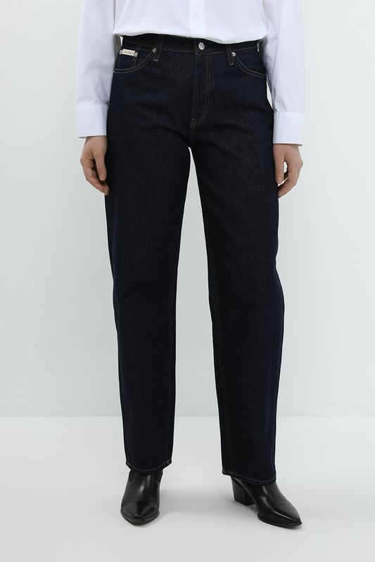 Джинсы однотонные Calvin Klein Jeans