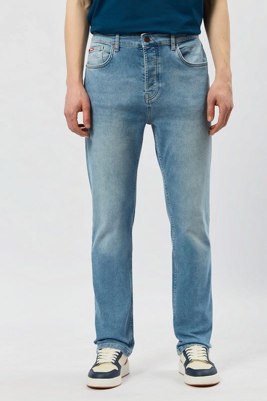 Джинсы прямого кроя Lee Cooper