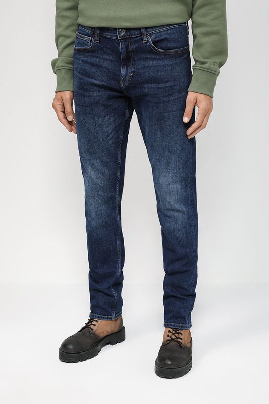 Джинсы с эффектом потертости Esprit Casual