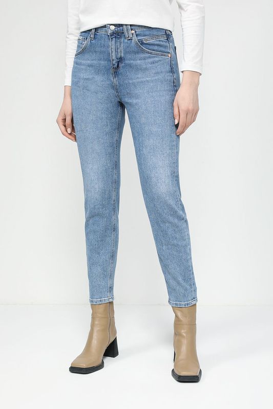 Джинсы с эффектом потертости Marc O'Polo Denim