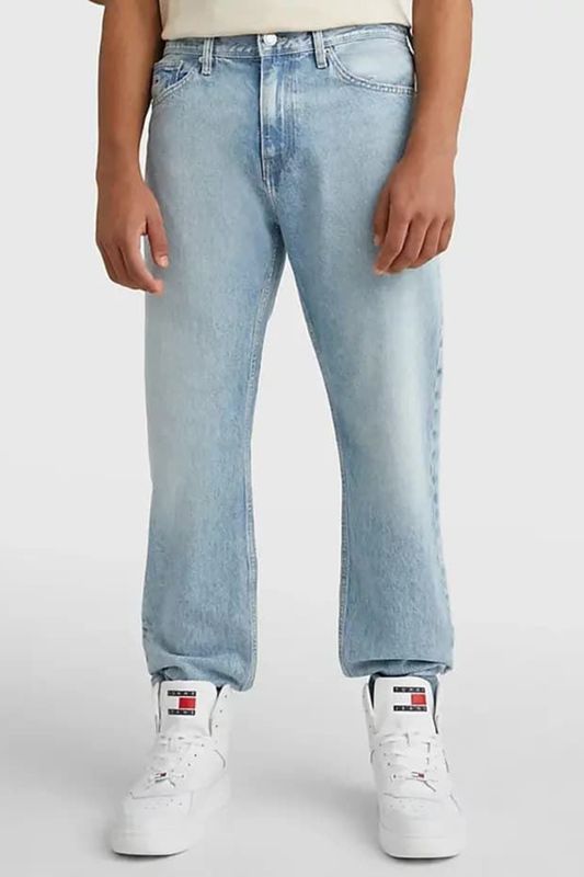 Джинсы с эффектом потертости Tommy Jeans