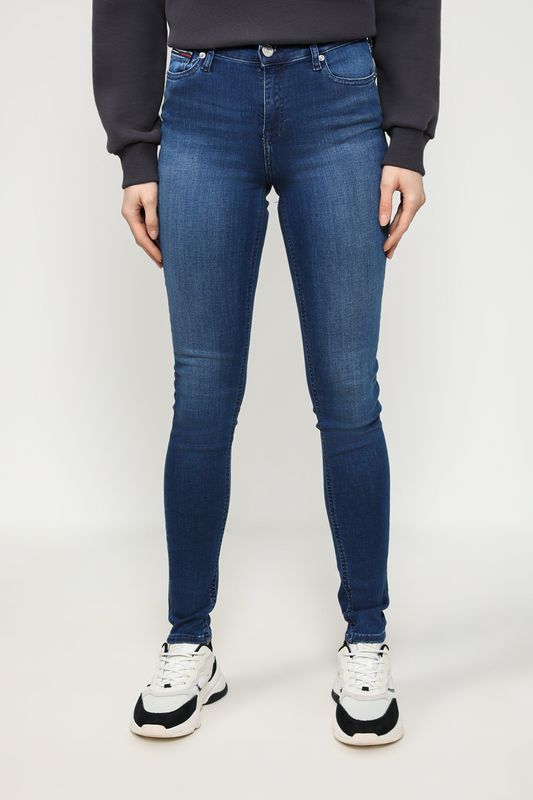 Джинсы с эффектом потертости Tommy Jeans