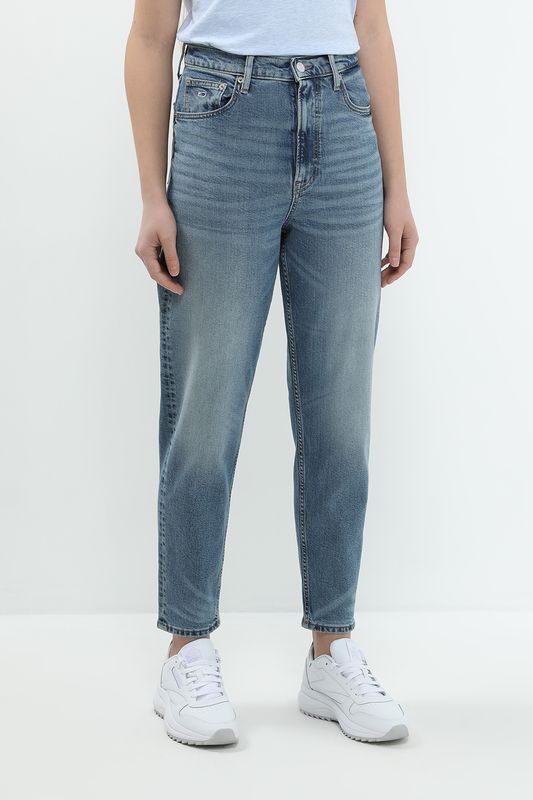 Джинсы с эффектом потертости зауженные Tommy Jeans