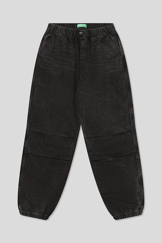 Джинсы с эластичными деталями Benetton