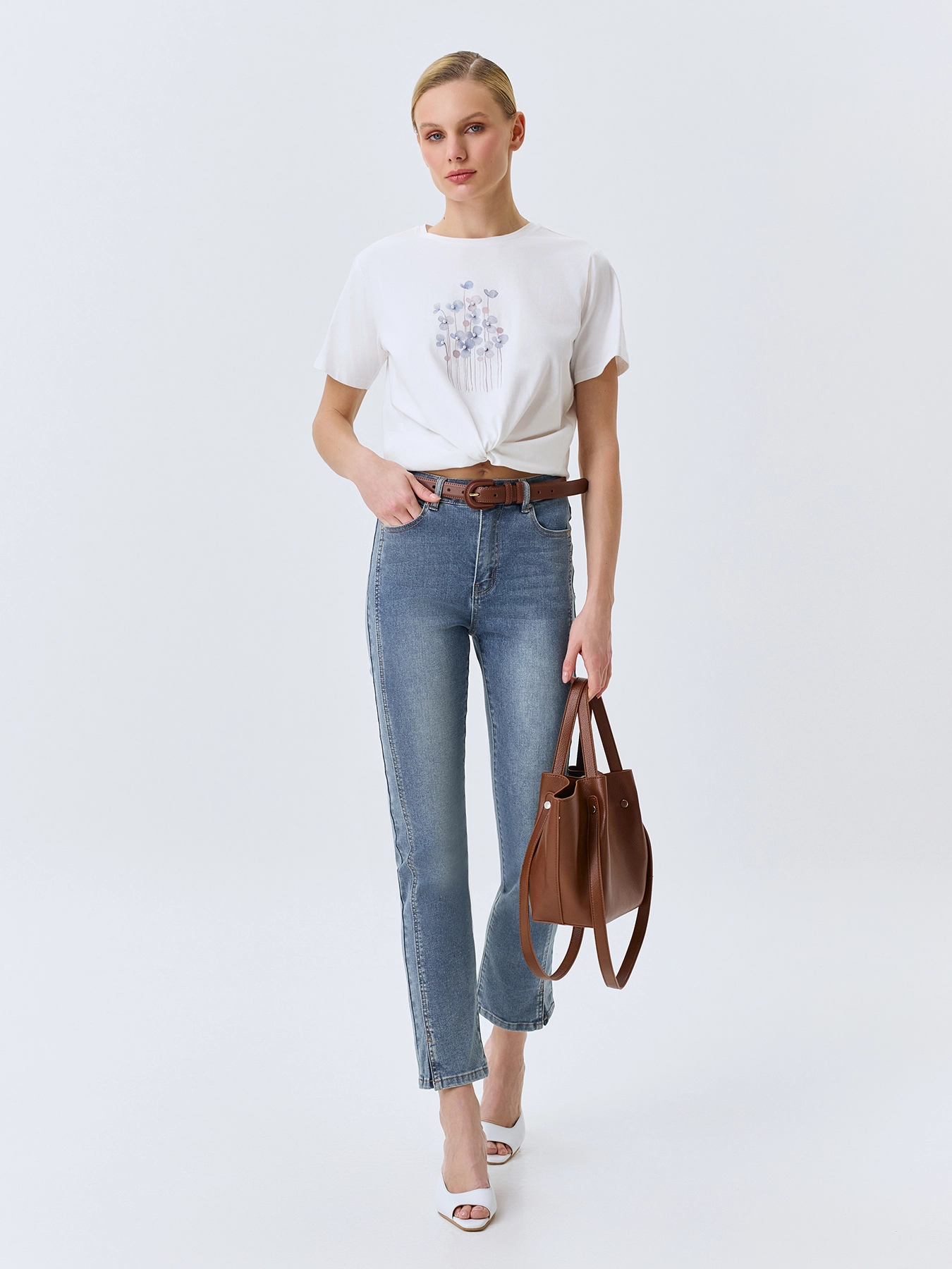 Джинсы slim fit с акцентными швами SAVAGE