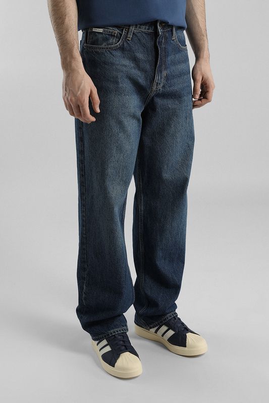 Джинсы свободного кроя Guess Jeans