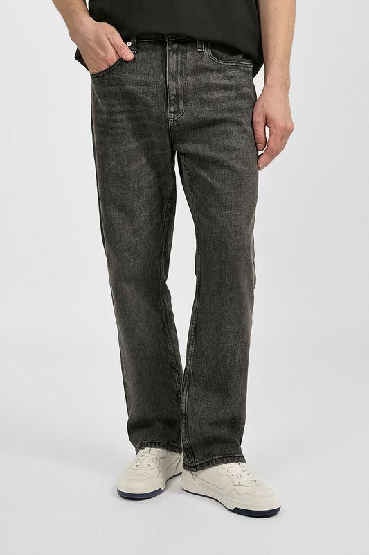 Джинсы Tommy Jeans