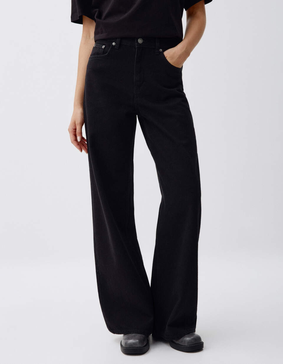 Джинсы WIDE LEG