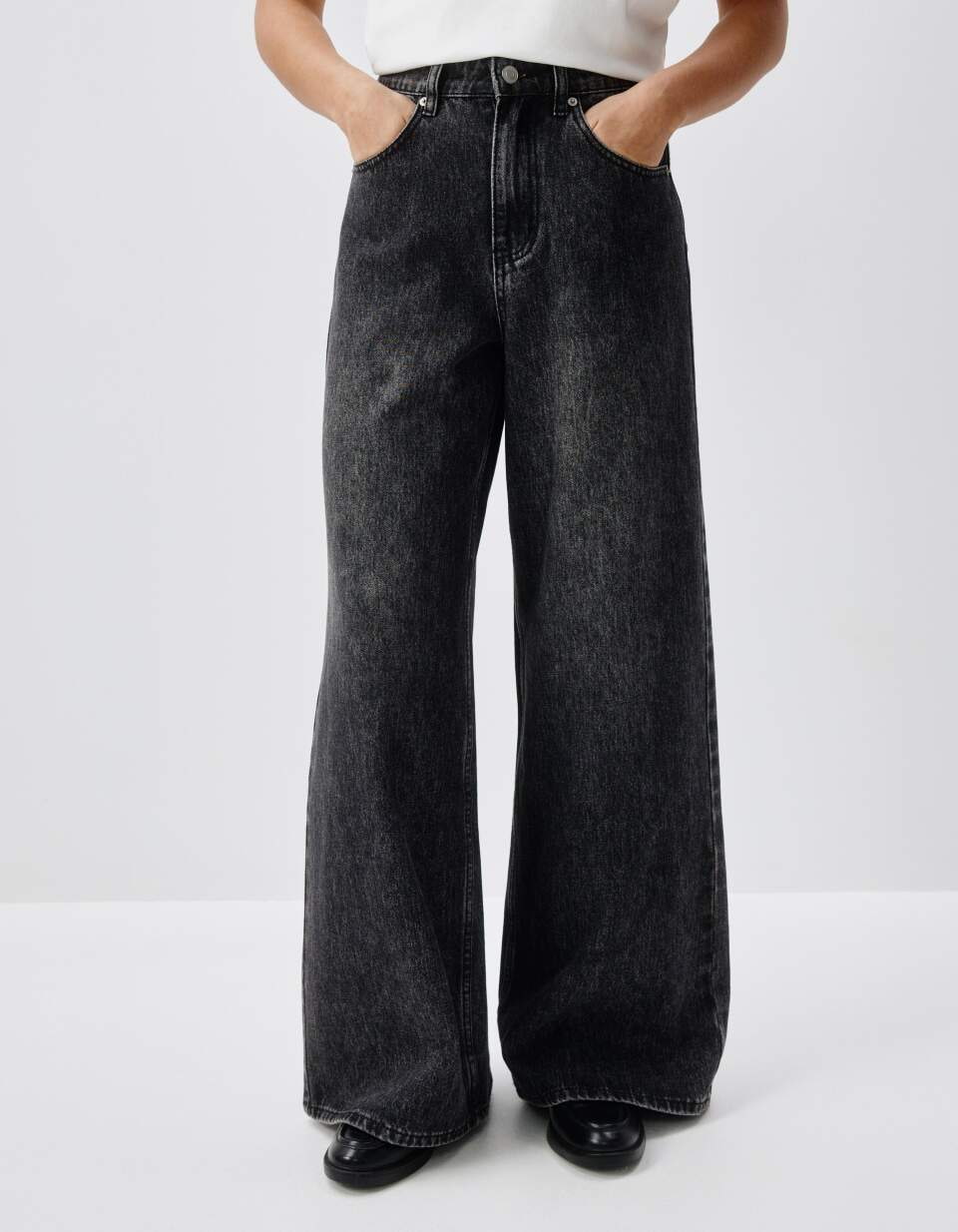 Джинсы WIDE LEG