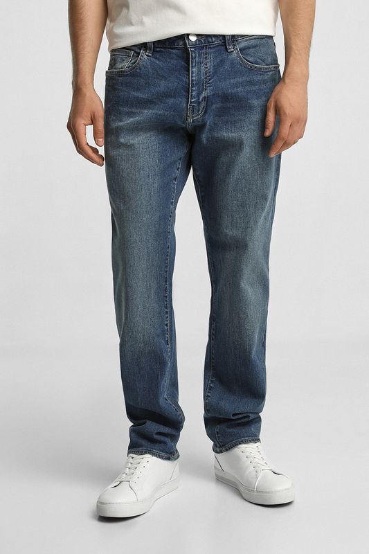 Джинсы зауженного кроя Armani Exchange
