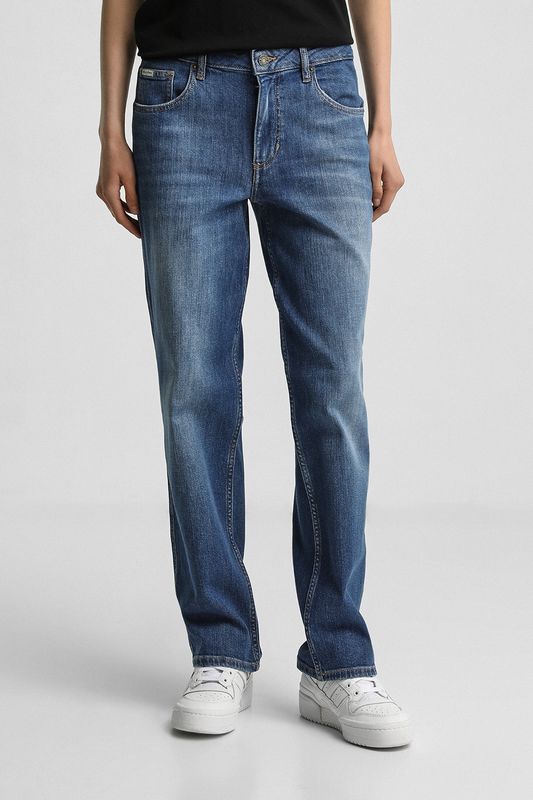 Джинсы зауженного кроя Guess Jeans