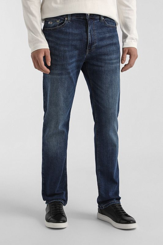 Джинсы зауженного кроя Tommy Jeans