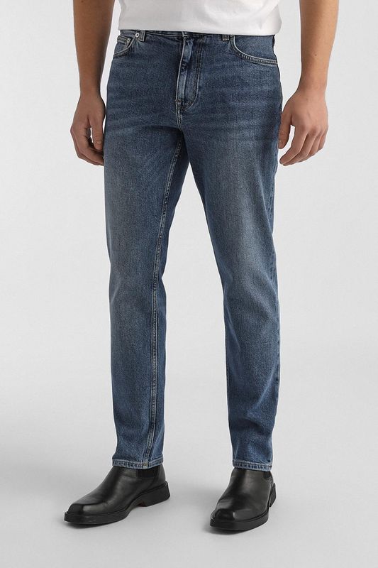 Джинсы зауженного кроя Tommy Jeans