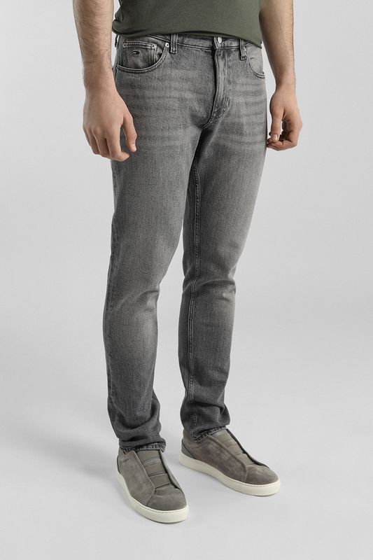 Джинсы зауженного кроя Tommy Jeans