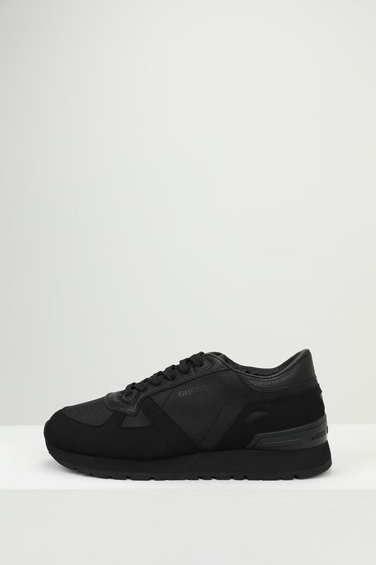 Кроссовки комбинированные Guess