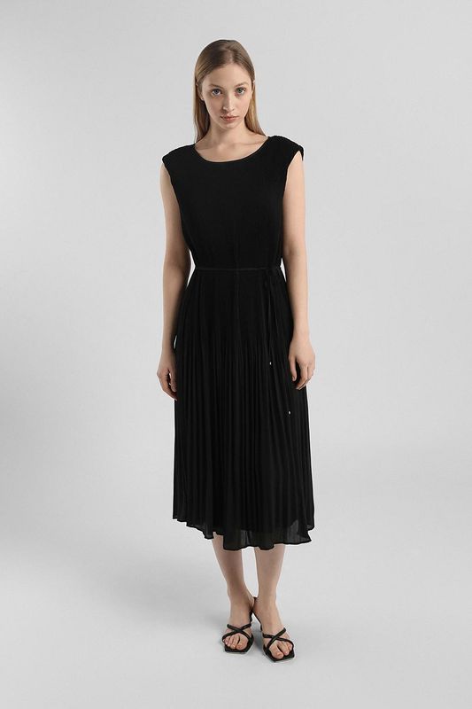 Платье трикотажное с поясом Gerry Weber