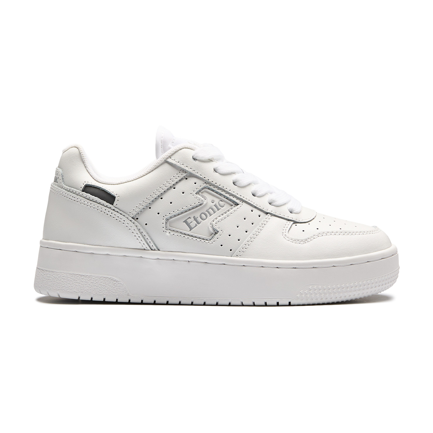 THE DREAM LOW