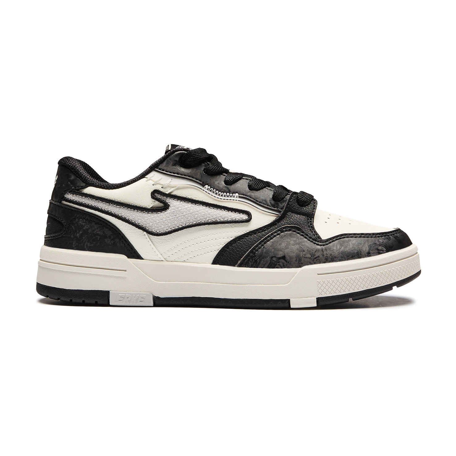 W.Skateboard Shoes